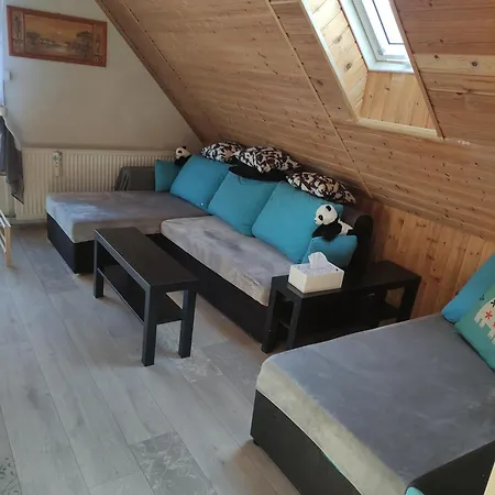 Podkrovni Apartman Apartmán *